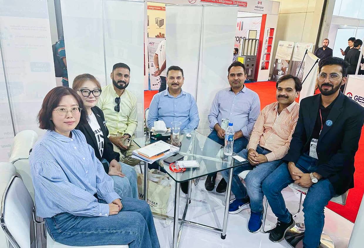  <strong>YUNUS<span style="font-size:10px;">&nbsp;(PAKISTAN)</span></strong> 