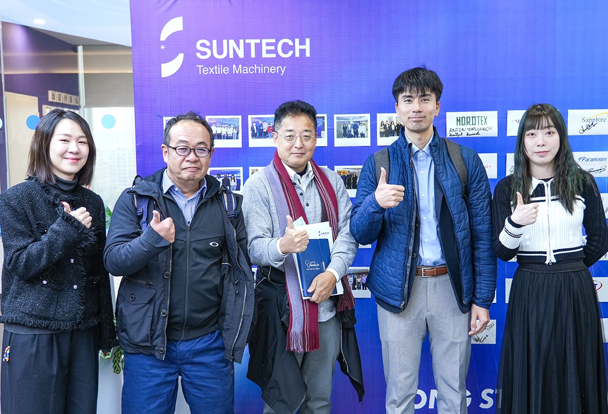 <strong>NITORI<span style="font-size:10px;"> (JAPAN)</span></strong>